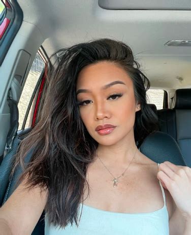 jade kimiko|@onlyjadekimiko .